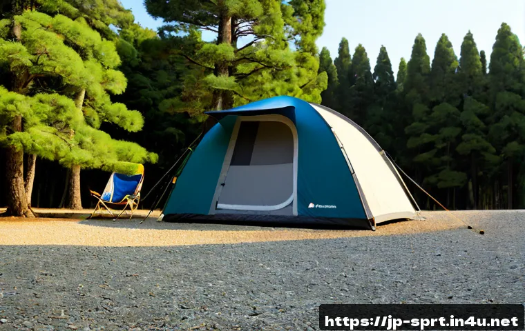 캠핑용 샤워 텐트 추천 - Photorealistic outdoor product comparison scene at a quiet Japanese-style forest campsite, two diffe...